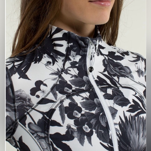 Lululemon Forme Align Jacket II Brisk Bloom Black White | Size 4 | Perfect Cond - Picture 4 of 14